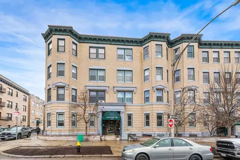 1427 Commonwealth Ave #102, Boston, MA 02135