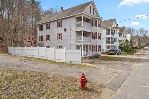 Exterior - 717 Main St, Warren, MA 01083 photo 5 of 12