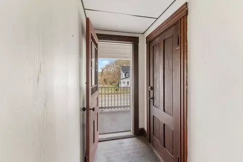 Entry Way - 717 Main St, Warren, MA 01083 photo 1 of 2