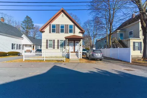 12 Pearl St, Natick, MA 01760