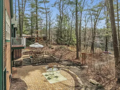 Exterior - 20 Hunter Ln, Lancaster, MA 01523 photo 6 of 10