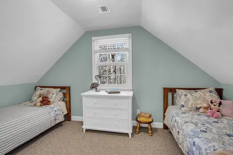 Bedroom - 20 Hunter Ln, Lancaster, MA 01523 photo 6 of 7