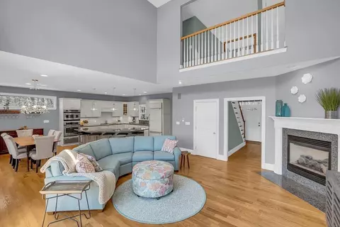 Living - 20 Hunter Ln, Lancaster, MA 01523 photo 1 of 5