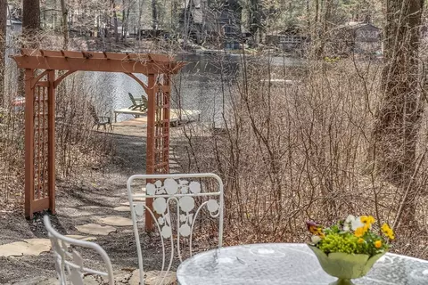 Exterior - 20 Hunter Ln, Lancaster, MA 01523 photo 7 of 10