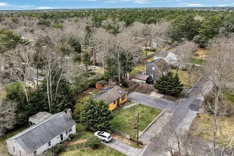 View/Area - 18 Ships Lantern Dr, Mashpee, MA 02649 photo 1 of 3