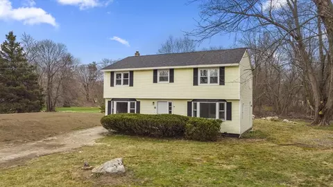 68 Concord Rd, Westford, MA 01886