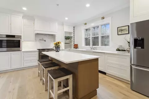 Kitchen - 18 Whittier Rd, Reading, MA 01867 photo 3 of 8
