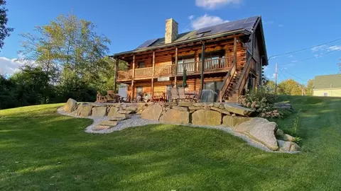 Exterior - 236 Manchaug Rd, Sutton, MA 01590 photo 2 of 9