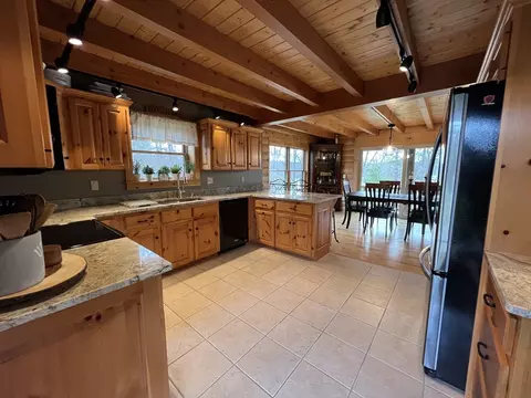 Kitchen - 236 Manchaug Rd, Sutton, MA 01590 photo 2 of 3