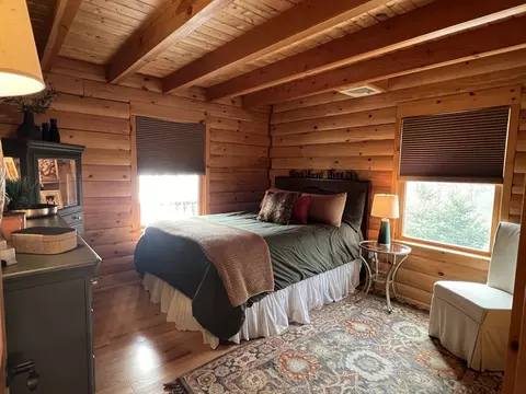 Bedroom - 236 Manchaug Rd, Sutton, MA 01590 photo 1 of 5