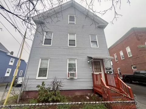 127-129 High St, Haverhill, MA 01832