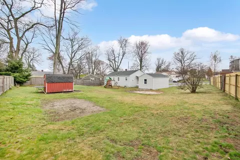 Exterior - 16 Willette St, Chicopee, MA 01020 photo 8 of 11