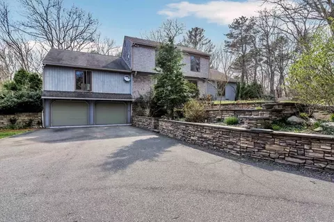 105 Old Toll Rd, Barnstable, MA 02668 photo 2