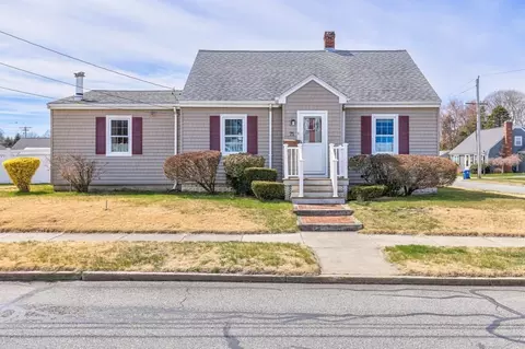 71 Pine Grove St, New Bedford, MA 02745