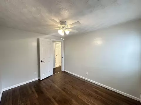 38 Hadley St, Springfield, MA 01118 photo 10