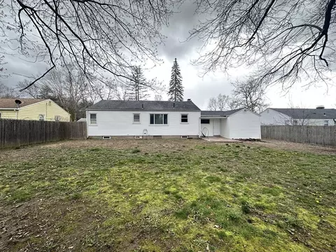 38 Hadley St, Springfield, MA 01118 photo 19