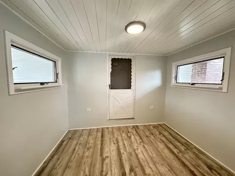 38 Hadley St, Springfield, MA 01118 photo 15