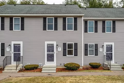 29 Olde Colonial Dr # -2, Gardner, MA 01440