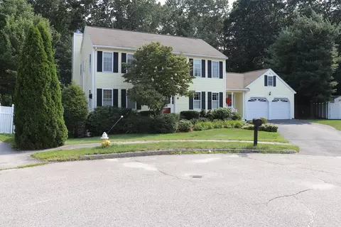 Exterior - 6 Adelaide Cir, Worcester, MA 01606 photo 2 of 10