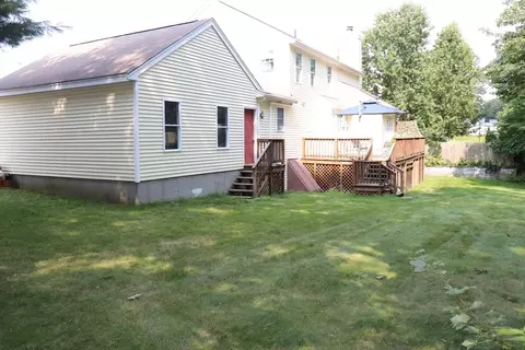 Exterior - 6 Adelaide Cir, Worcester, MA 01606 photo 5 of 10