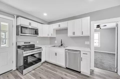 Kitchen - 248 Parker St, Springfield, MA 01151 photo 2 of 2