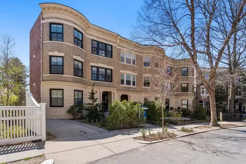 59 Addington Rd #1, Brookline, MA 02445
