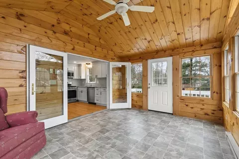Kitchen - 36 Emery Rd, Townsend, MA 01469 photo 1 of 4