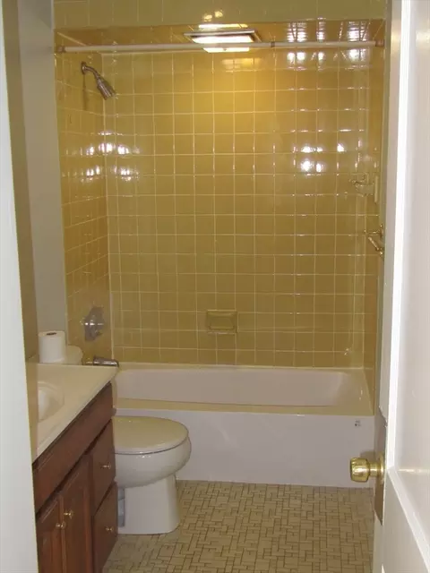 Bath - 9 Greendale Ave, Worcester, MA 01606 photo 1 of 3