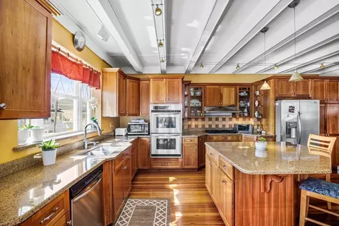 Kitchen - 75 Surfside Rd, Scituate, MA 02066 photo 1 of 2