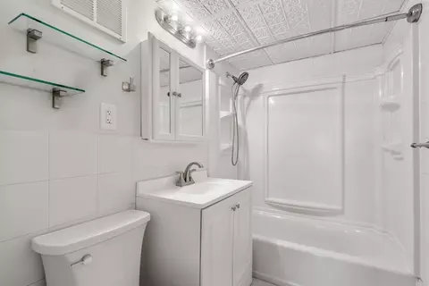 Bath - 30 High St #101, Dedham, MA 02026 photo 3 of 3