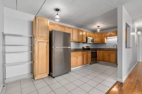 Kitchen - 30 High St #101, Dedham, MA 02026 photo 3 of 5