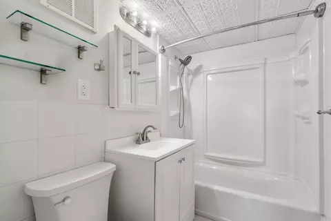 Bath - 30 High St #101, Dedham, MA 02026 photo 1 of 3
