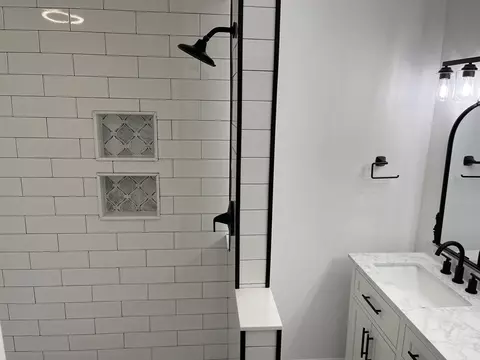 Bath - 3 Berkshire Cir, Ware, MA 01082 photo 5 of 6