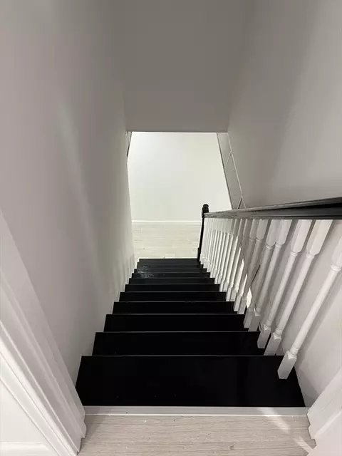 Entry Way - 3 Berkshire Cir, Ware, MA 01082 photo 2 of 4