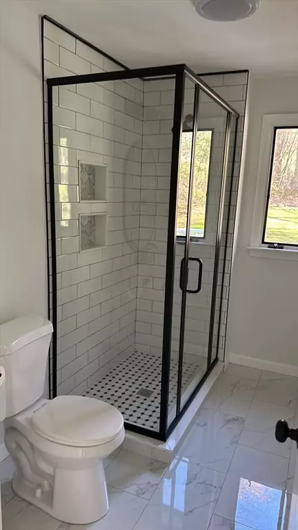 Bath - 3 Berkshire Cir, Ware, MA 01082 photo 1 of 6