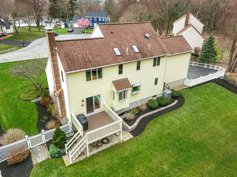 View/Area - 9 Berkeley Dr, Franklin, MA 02038 photo 1 of 1