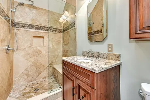 Bath - 9 Berkeley Dr, Franklin, MA 02038 photo 2 of 3
