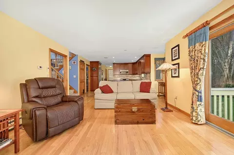 Living - 9 Berkeley Dr, Franklin, MA 02038 photo 1 of 4