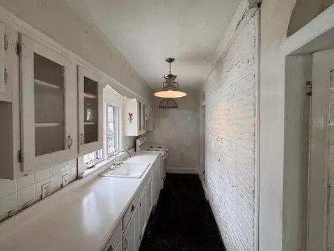 Bath - 351 Main St, Barnstable, MA 02632 photo 2 of 4