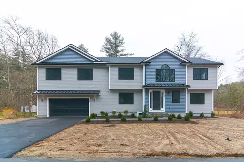 34 Maple St, Holliston, MA 01746