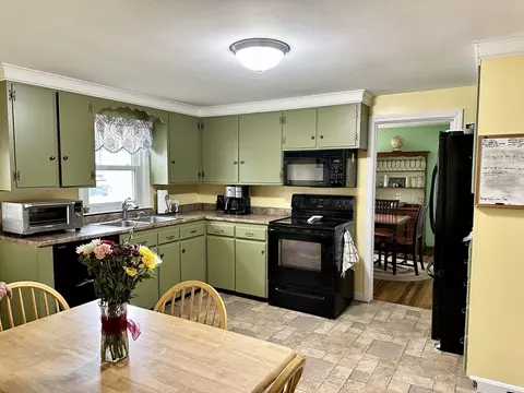 Kitchen - 6 Elaine St, Webster, MA 01570 photo 1 of 5