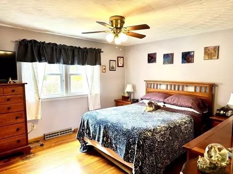 Bedroom - 6 Elaine St, Webster, MA 01570 photo 2 of 5