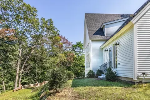 Exterior - 36 Bennett St N, Gloucester, MA 01930 photo 5 of 9