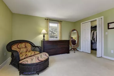 Bedroom - 89 Edwardel Rd, Needham, MA 02492 photo 2 of 6