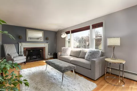 Living - 89 Edwardel Rd, Needham, MA 02492 photo 3 of 10