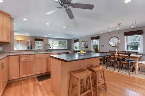 Kitchen - 89 Edwardel Rd, Needham, MA 02492 photo 5 of 5