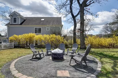 Exterior - 89 Edwardel Rd, Needham, MA 02492 photo 3 of 5