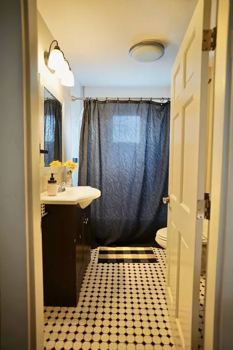 435 Cabot #A, Beverly, MA 01915 photo 11