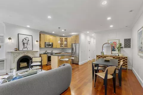 27 Worcester St #1, Boston, MA 02118