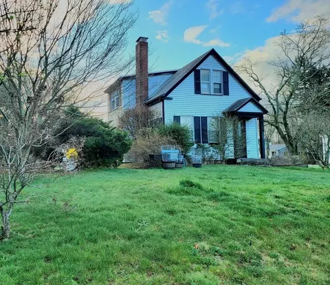 150 Bedford St, Bridgewater, MA 02324